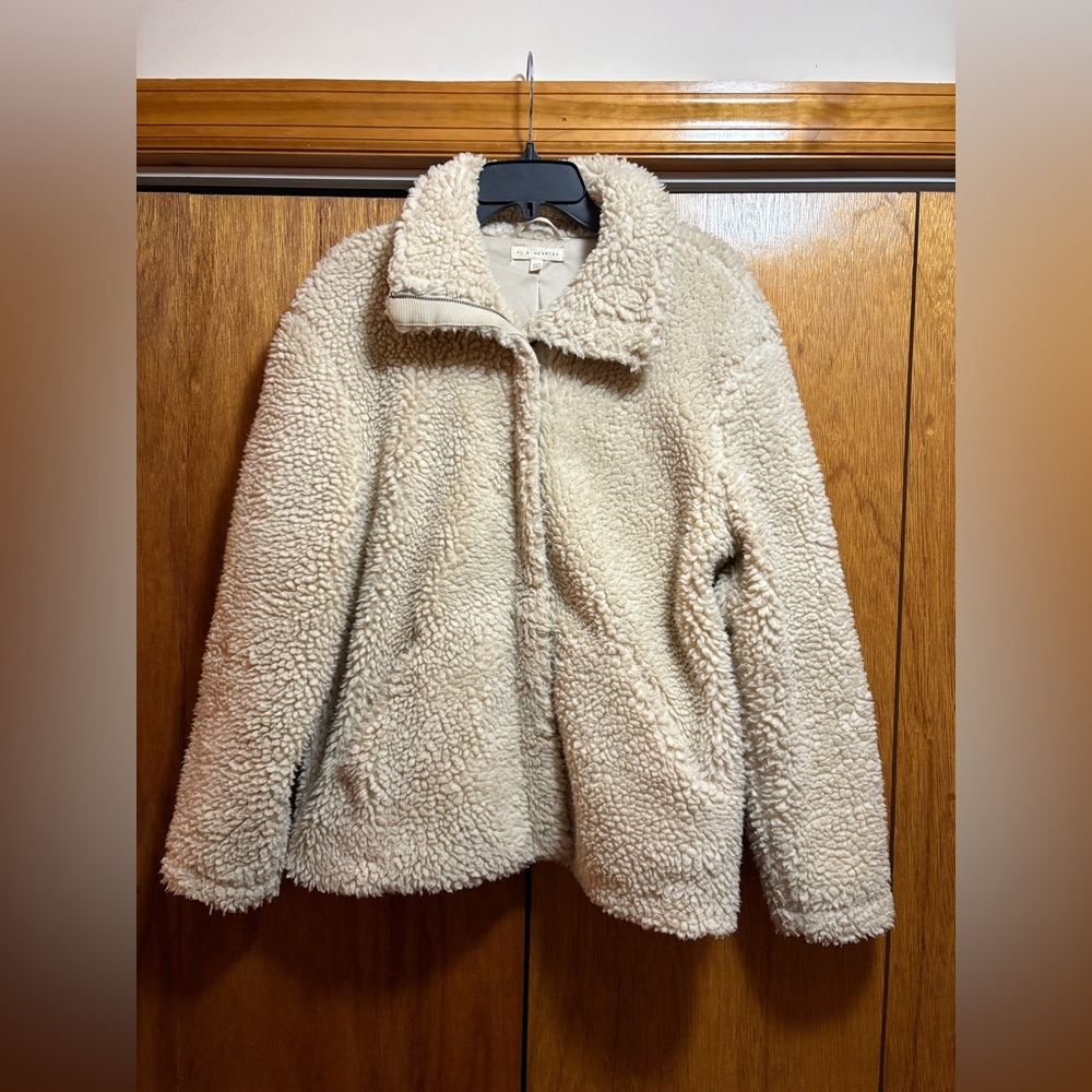 La Hearts Cream Teddy Sherpa Jacket